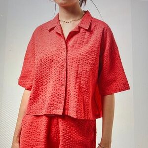 Chelsea & Theodore cranberry Button Down Shirt nwt